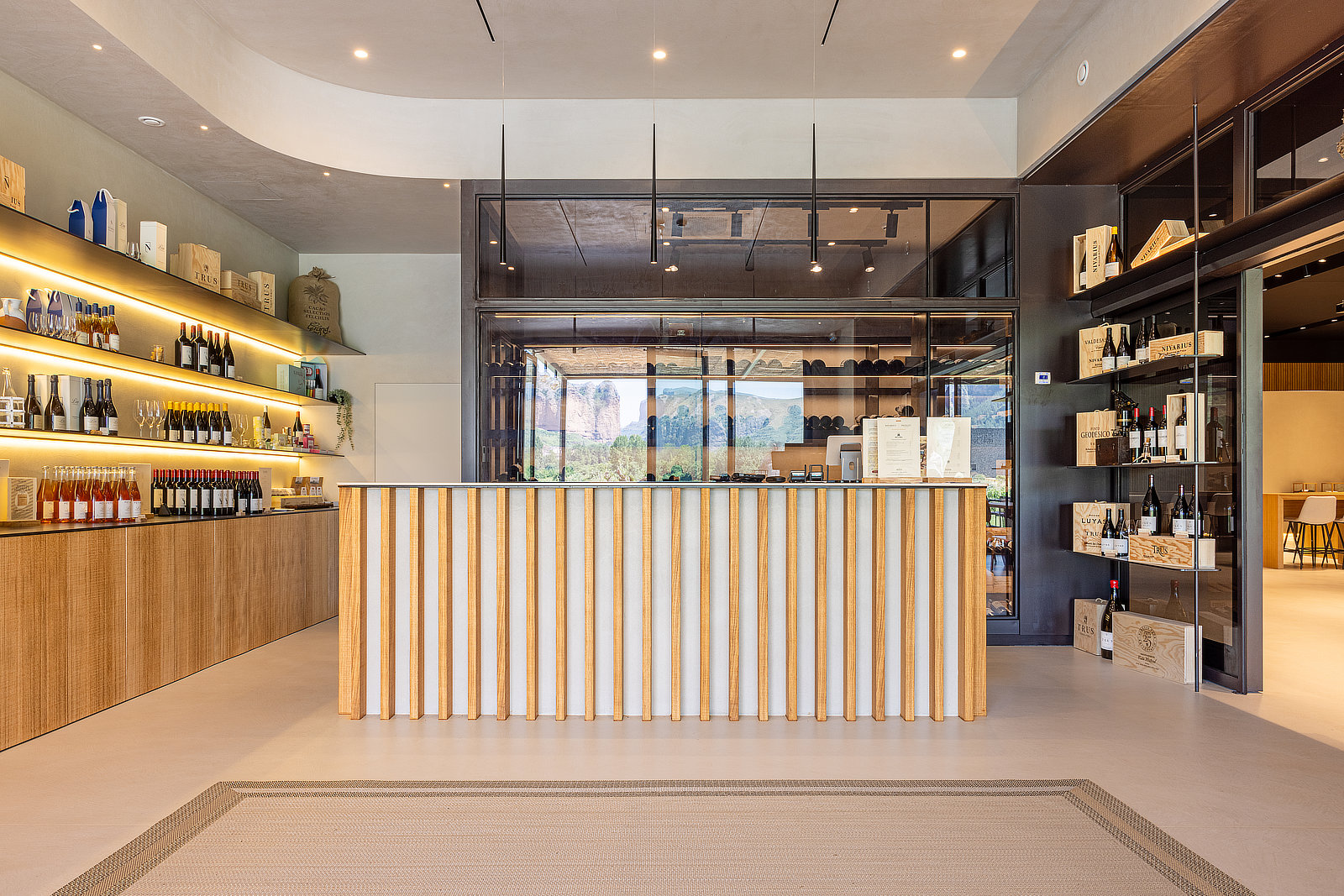 Bodega Nivarus